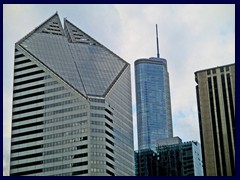 Millennium Park 25 - Smurfit Stone Bldg and Trump Tower